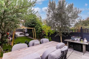 Photo 31- click for photo gallery